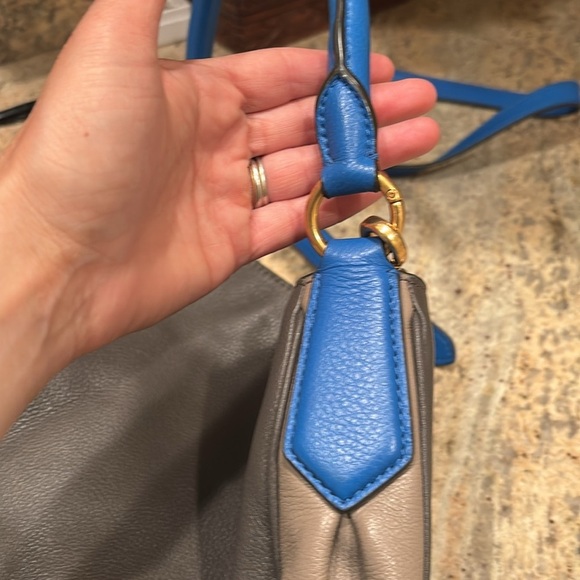 Marc by Marc Jacobs woman's leather dark grey tan and blue purse. - Picture 9 of 15